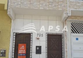Casa com 2 Quartos para alugar, 75m²