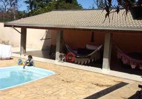 Fazenda/Sítio com 3 Quartos à venda, 1300m²