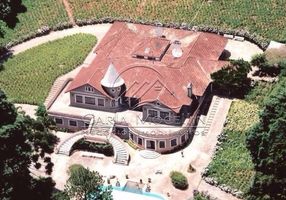 Chácara com 7 Quartos à venda, 972m²