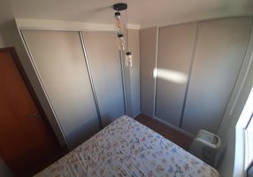 Apartamento com 3 Quartos à venda, 60m²