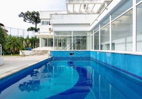 Casa de Condomínio com 5 Quartos à venda, 752m²