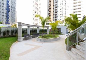 Apartamento com 2 Quartos para alugar, 64m²