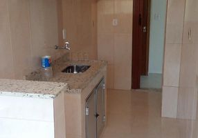 Apartamento com 2 Quartos para alugar, 56m²