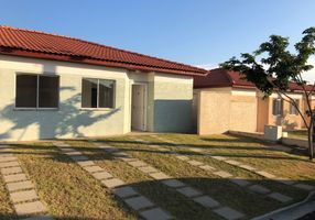 Casa de Condomínio com 2 Quartos à venda, 54m²