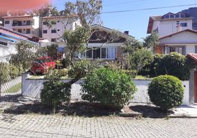 Casa com 3 Quartos à venda, 150m²
