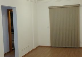 Apartamento com 2 Quartos para alugar, 72m²