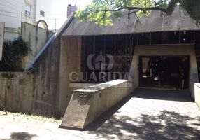 Sobrado com 3 Quartos à venda, 388m²