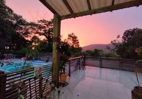 Fazenda/Sítio com 3 Quartos à venda, 387m²