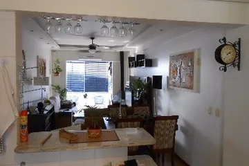 Foto 2 de Apartamento com 2 Quartos à venda, 70m² em Auxiliadora, Porto Alegre