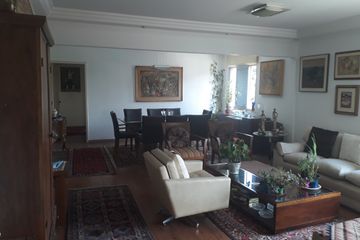 Apartamento com 2 Quartos à venda, 117m²