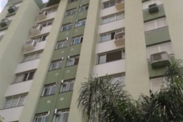 Apartamento com 3 Quartos à venda, 97m²