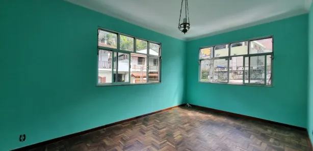 Sobrado com 2 Quartos para alugar, 70m² no Cascatinha, Petrópolis