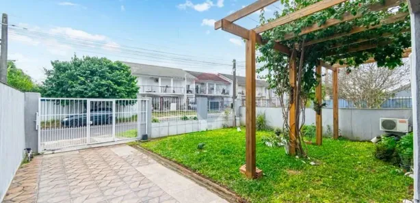 Casa com 2 Quartos à venda, 250m² no Vila Princesa Izabel, Cachoeirinha