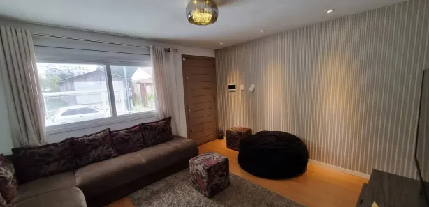 Sobrado com 3 Quartos à venda, 131m² no Jardim Eldorado, Caxias do Sul