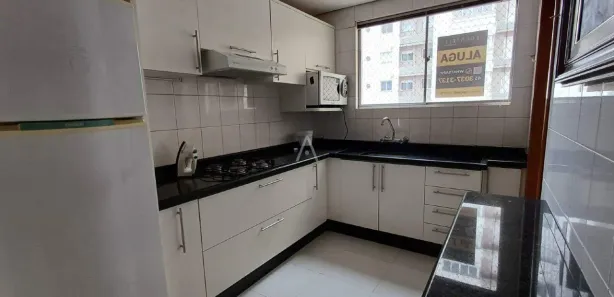 Apartamento com 2 Quartos para alugar, 67m² no Centro, Cascavel