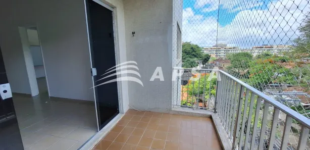 Apartamento com 2 Quartos para alugar, 94m² no Praça Seca, Rio de Janeiro