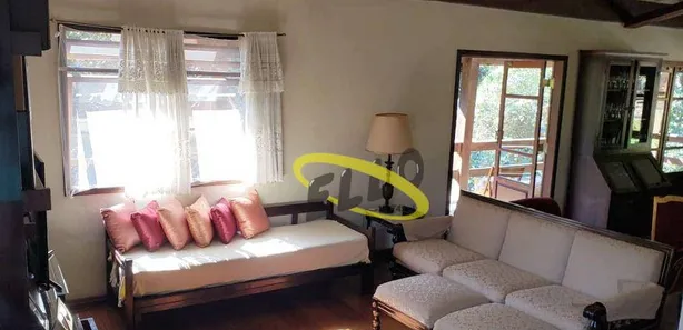 Fazenda/Sítio com 4 Quartos à venda, 400m² no Chácara dos Junqueiras, Carapicuíba