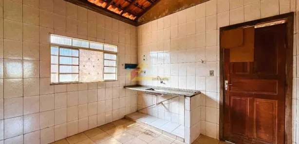 Casa com 3 Quartos para alugar, 137m² no Morumbi, Divinópolis