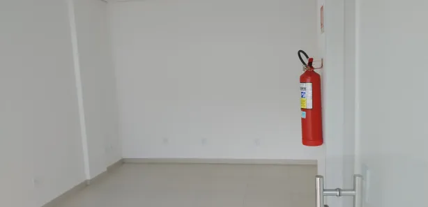 Sala Comercial para alugar, 30m² no Aleixo, Manaus