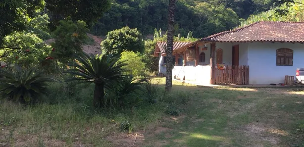 Fazenda/Sítio com 3 Quartos à venda, 172m² no Rio Mole (Bacaxá), Saquarema
