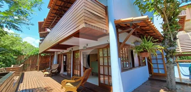 Casa com 6 Quartos para venda ou aluguel, 330m² no Pedro do Rio, Petrópolis