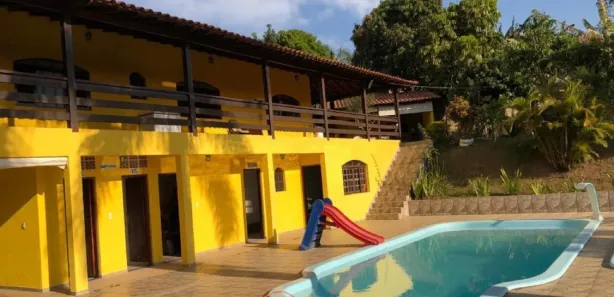 Fazenda/Sítio com 5 Quartos à venda, 2100m² no Dona Catarina, Mairinque