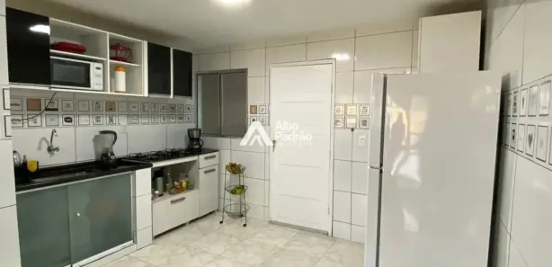 Sobrado com 3 Quartos à venda, 172m² no Porto de Galinhas, Ipojuca