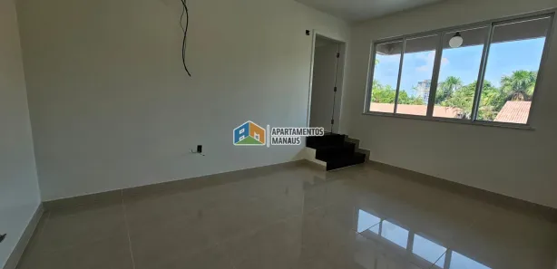 Casa de Condomínio com 3 Quartos à venda, 449m² no Adrianópolis, Manaus