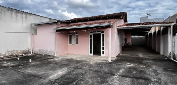 Casa com 3 Quartos à venda, 115m² no Santa Lúcia, Eunápolis
