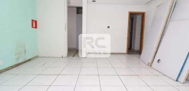 Imóvel Comercial com 2 Quartos à venda, 250m² no São José, Belo Horizonte