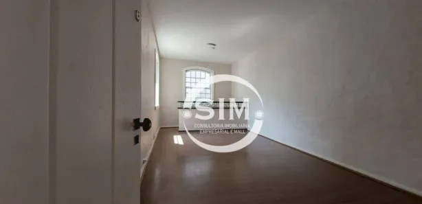 Sala Comercial para alugar, 150m² no Centro, Cabo Frio