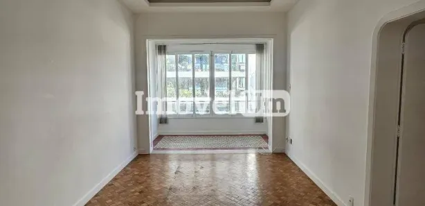 Apartamento com 3 Quartos para alugar, 119m² no Copacabana, Rio de Janeiro