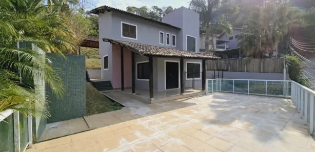 Casa de Condomínio com 3 Quartos para venda ou aluguel, 149m² no Centro, Itatiaia
