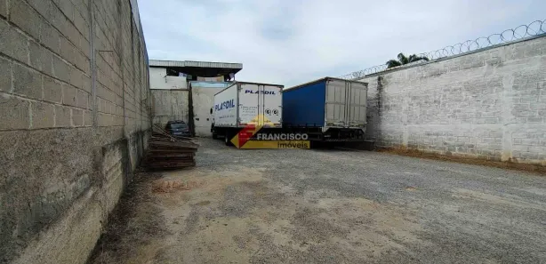 para alugar, 300m² no Santo Antônio, Divinópolis