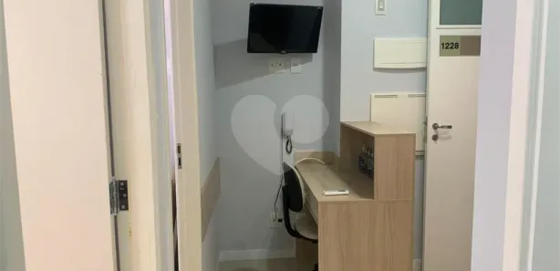 Sala Comercial à venda, 42m² no São Domingos, Niterói