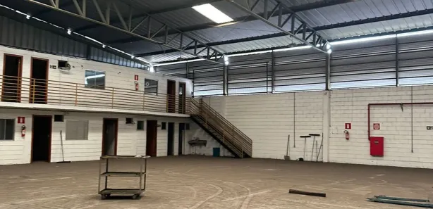 Galpão/Depósito/Armazém para alugar, 1200m² no Jardim Teresópolis, Betim
