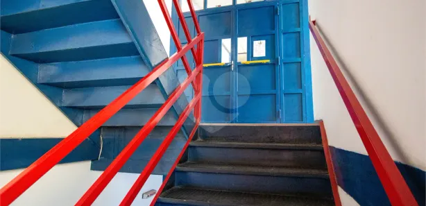 Sala Comercial para alugar, 24m² no Centro, São Roque