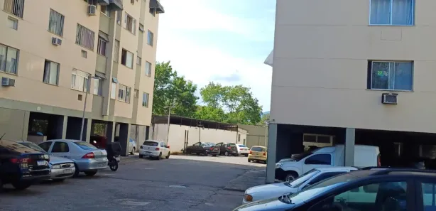 Apartamento com 2 Quartos para venda ou aluguel, 60m² no Campo Grande, Rio de Janeiro