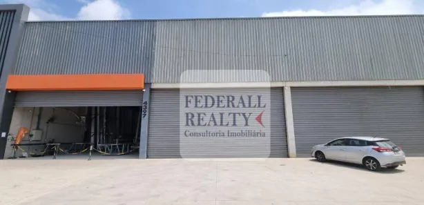 Galpão/Depósito/Armazém para alugar, 800m² no Taquara, Rio de Janeiro