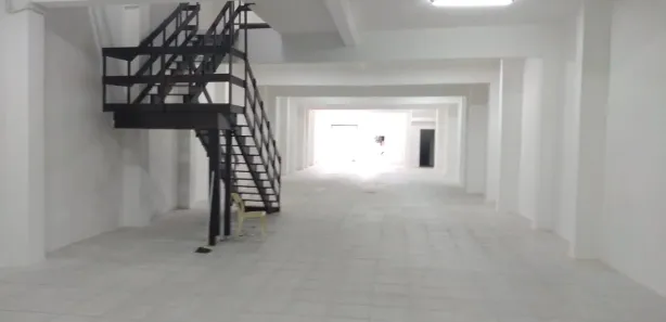 Ponto Comercial para alugar, 650m² no Mares, Salvador