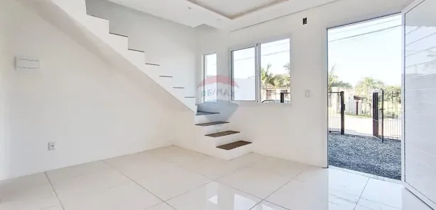 Sobrado com 2 Quartos à venda, 62m² no Tarumã, Viamão