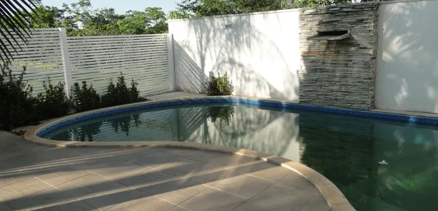 Casa de Condomínio com 4 Quartos para alugar, 390m² no Loteamento Portal do Sol II, Goiânia