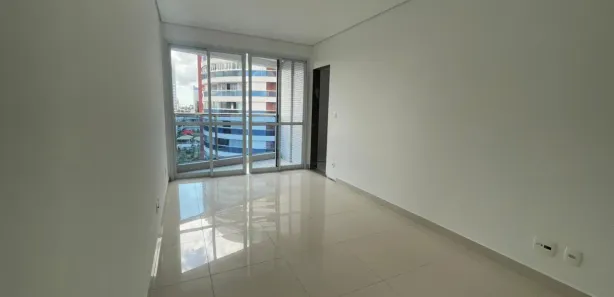 Cobertura com 4 Quartos à venda, 300m² no Adrianópolis, Manaus