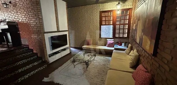 Casa com 6 Quartos à venda, 270m² no São José, Belo Horizonte