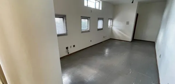Sala Comercial à venda, 27m² no Cidade Jardim, Belo Horizonte