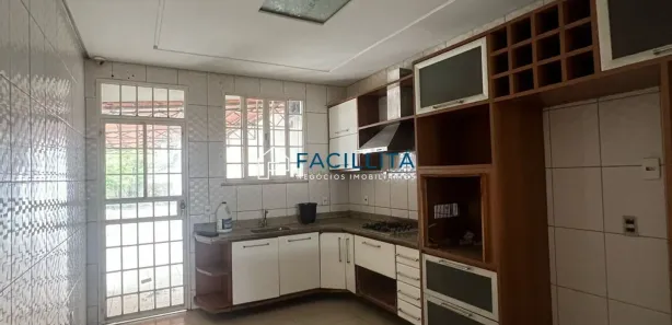 Casa com 3 Quartos à venda, 180m² no Praça 14 de Janeiro, Manaus