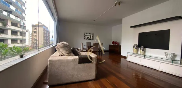 Casa com 6 Quartos para alugar, 200m² no Centro, Nova Iguaçu