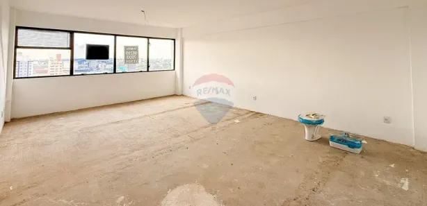 Sala Comercial à venda, 45m² no Centro, Canoas