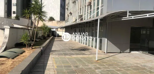 Sala Comercial para alugar, 301m² no Funcionários, Belo Horizonte