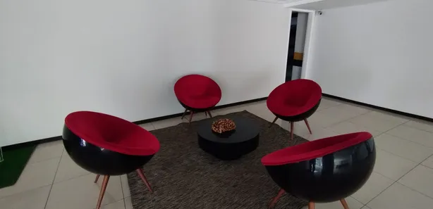 Apartamento com 2 Quartos à venda, 70m² no Pituba, Salvador
